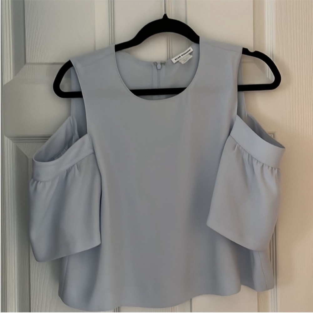 CLUB MONACO COLD-Shoulder Top - Light Blue